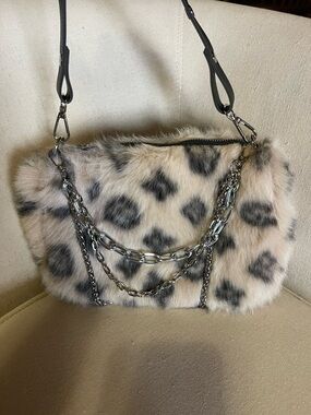 Designer monogram Faux Fur Leopard Print Shoulder Bag with Silver Chain Detail
